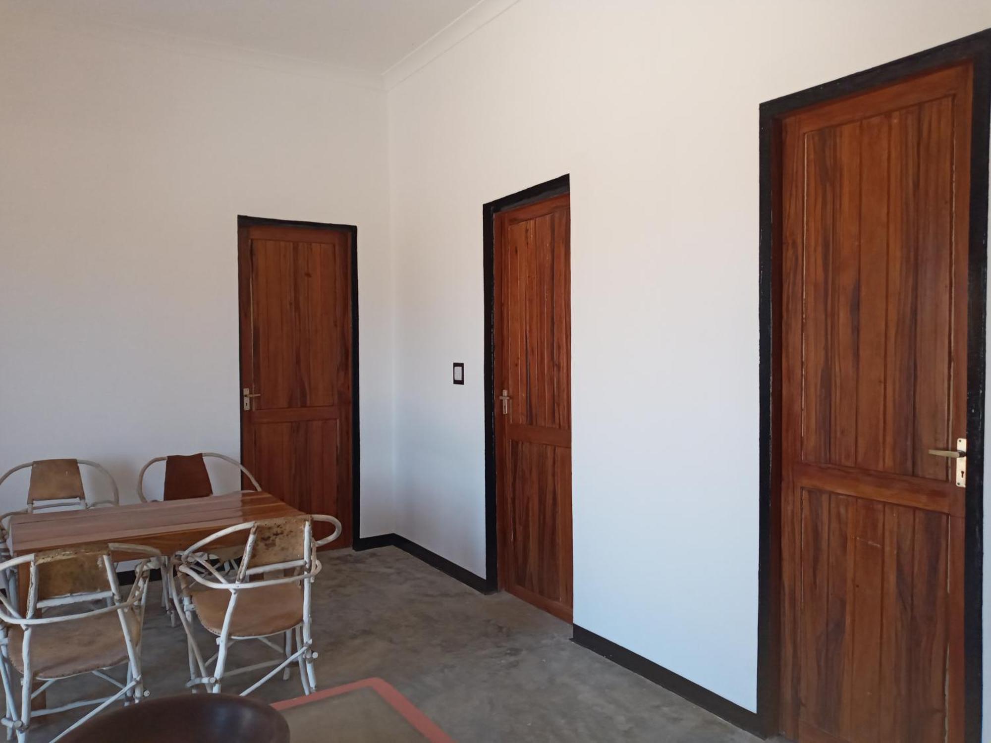 Maku House